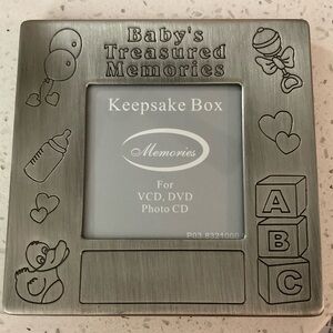 Baby's Treasured Memories Keepsake Box